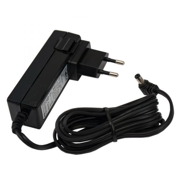 AMT Adapter M8H-36US18R DC18V-2A